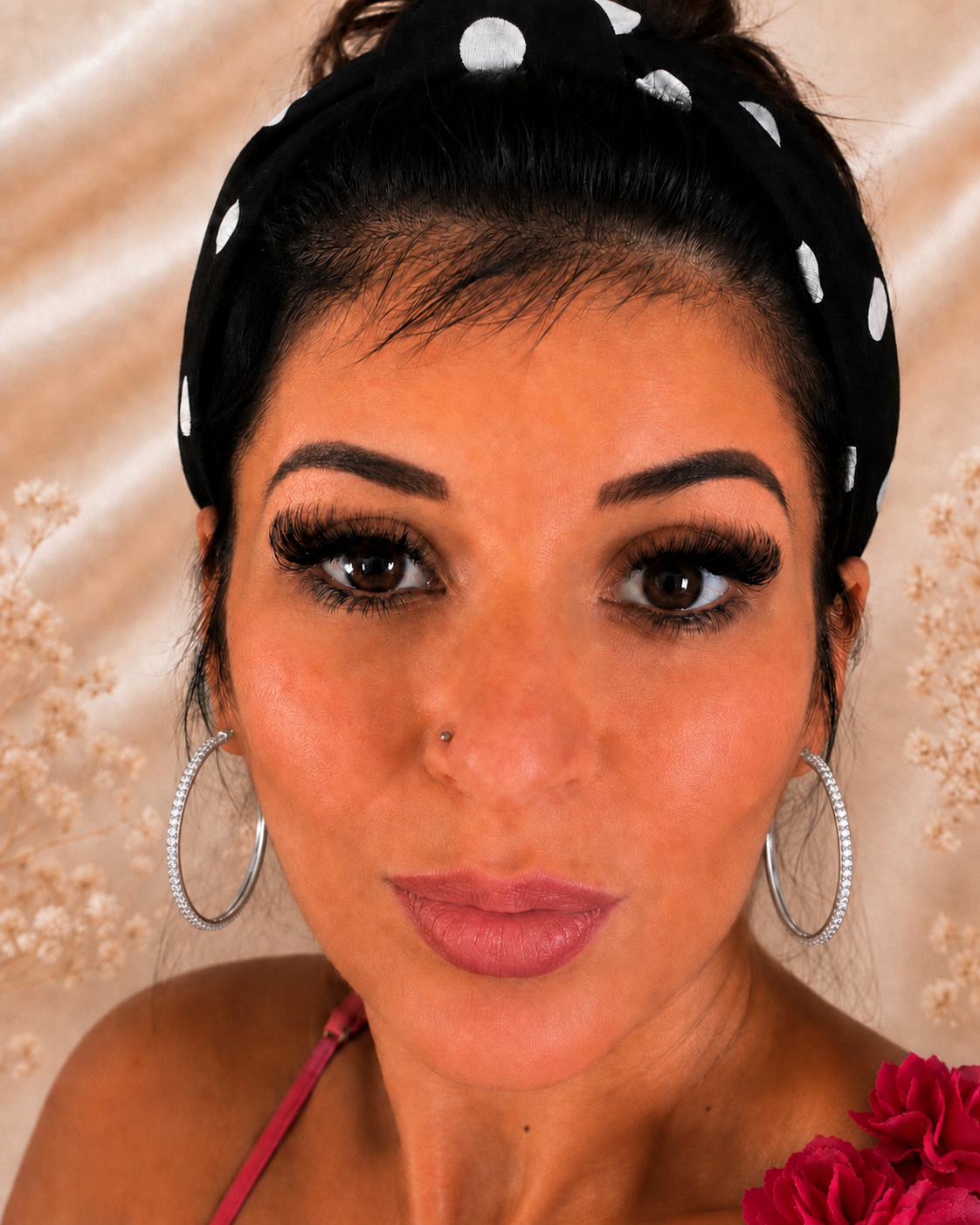 Boucles d'oreilles créoles strass